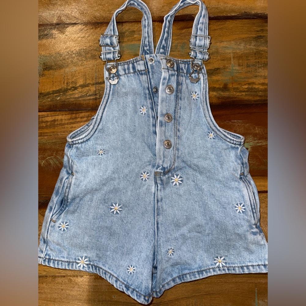 Zara Light Blue Denim Jeans